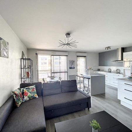 City & Cosy, Lyon Charcot- Wifi - Lave Linge - Balcon - Parking Extérieur photo