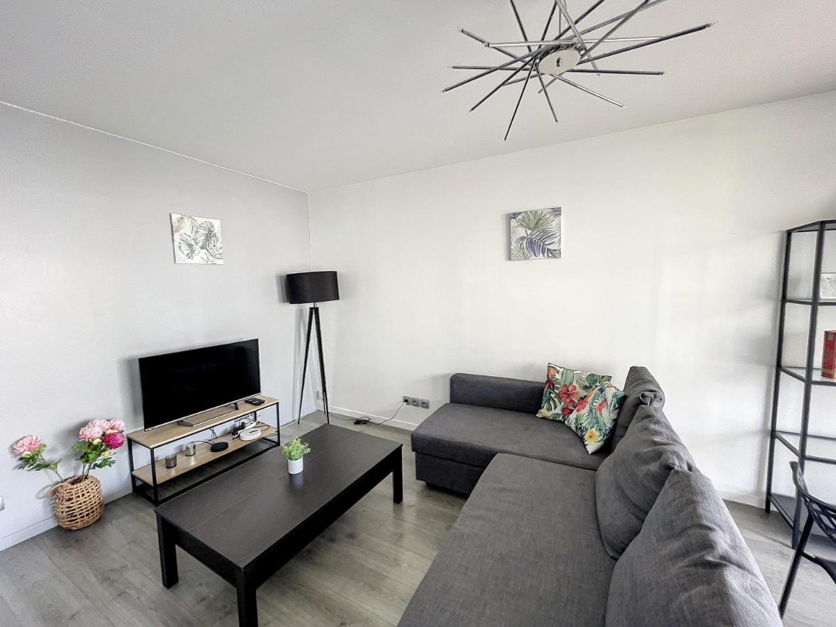 City & Cosy, Lyon Charcot- Wifi - Lave Linge - Balcon - Parking Extérieur photo