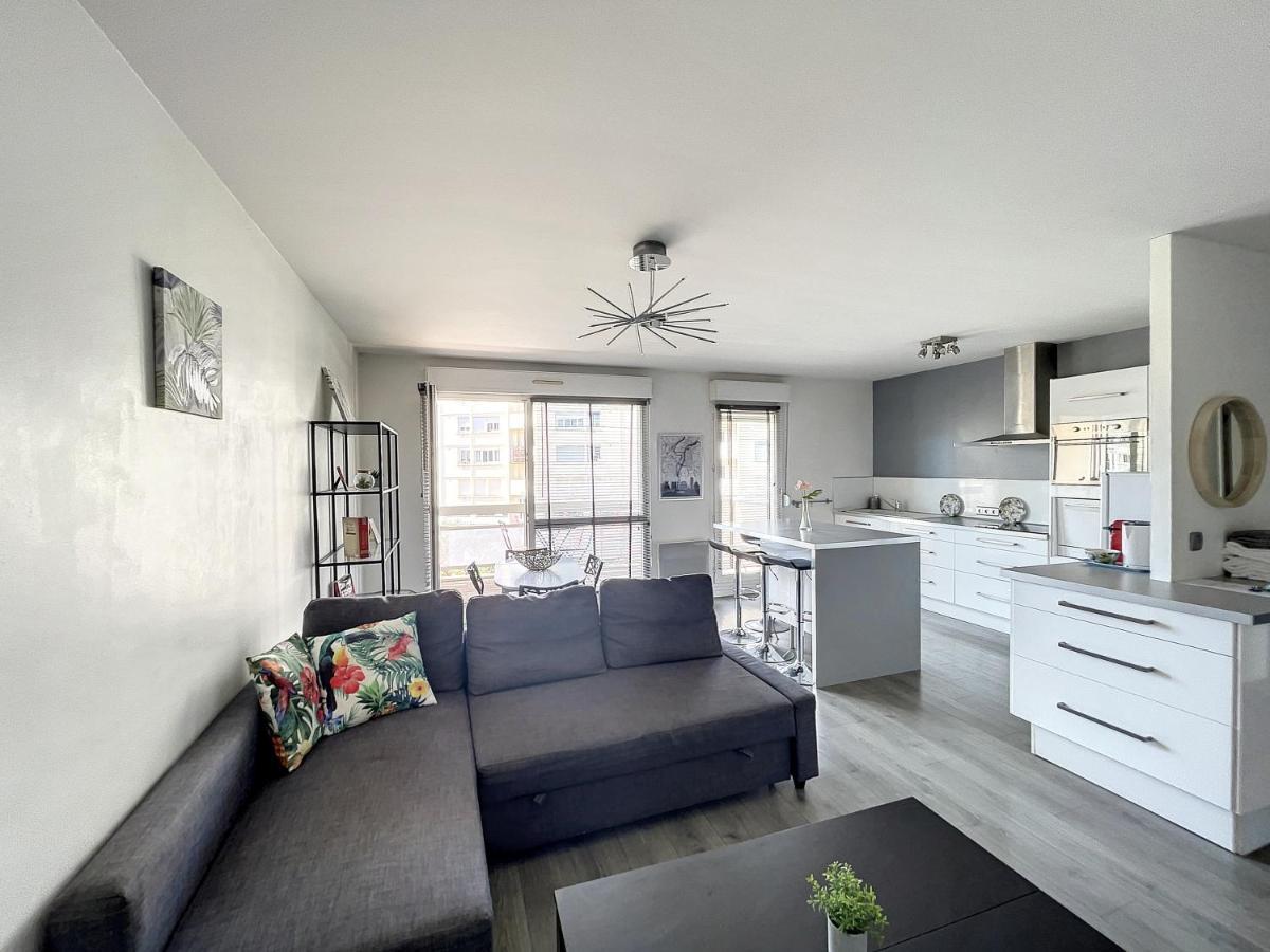 City & Cosy, Lyon Charcot- Wifi - Lave Linge - Balcon - Parking Extérieur photo