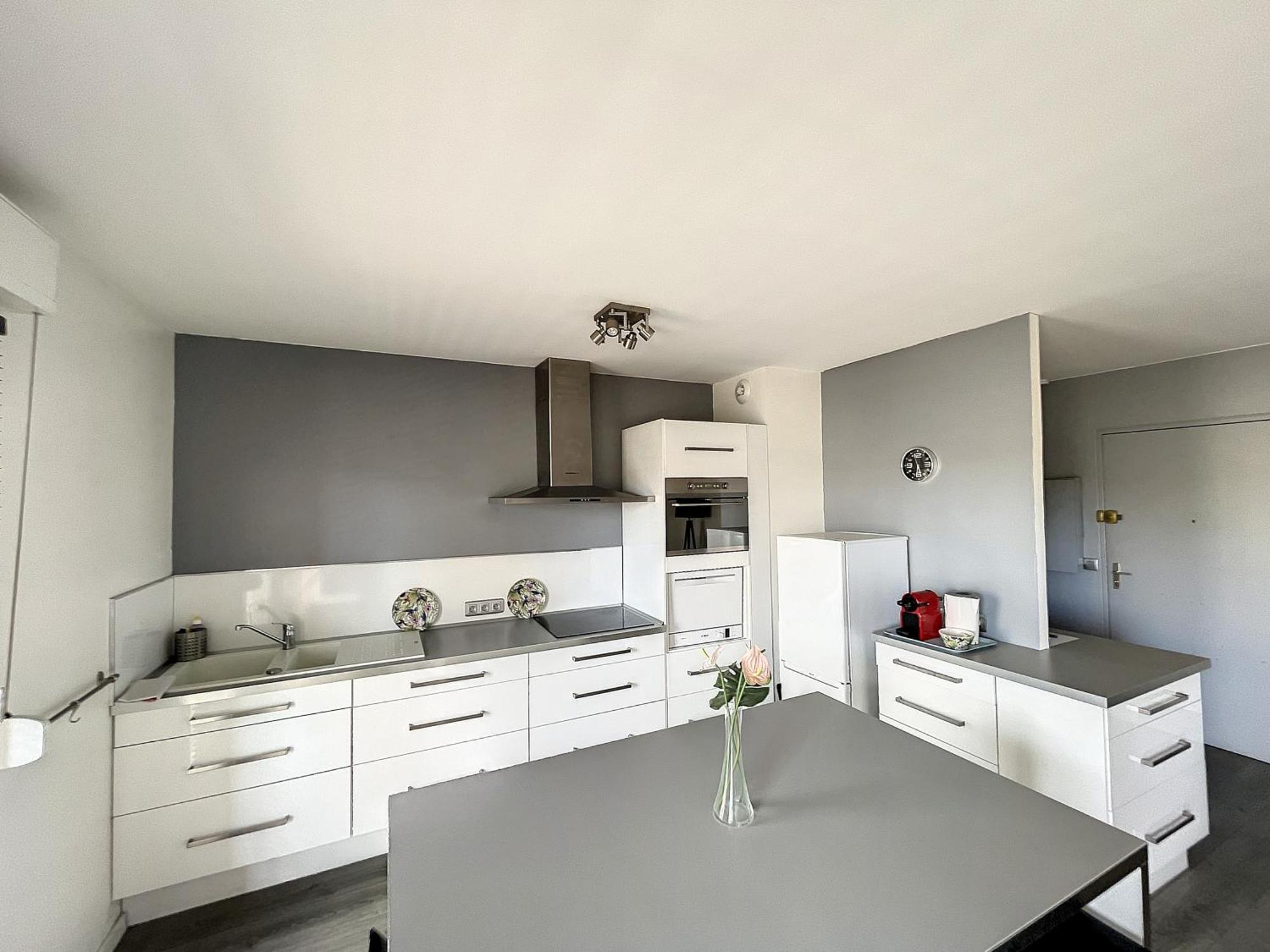 City & Cosy, Lyon Charcot- Wifi - Lave Linge - Balcon - Parking Extérieur photo